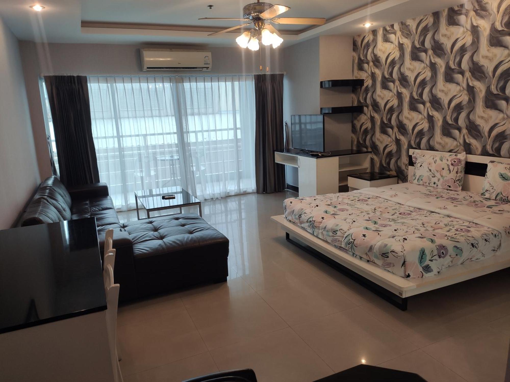 View Talay 6 Pattaya Beach By Anatolia Condo Suite Buitenkant foto