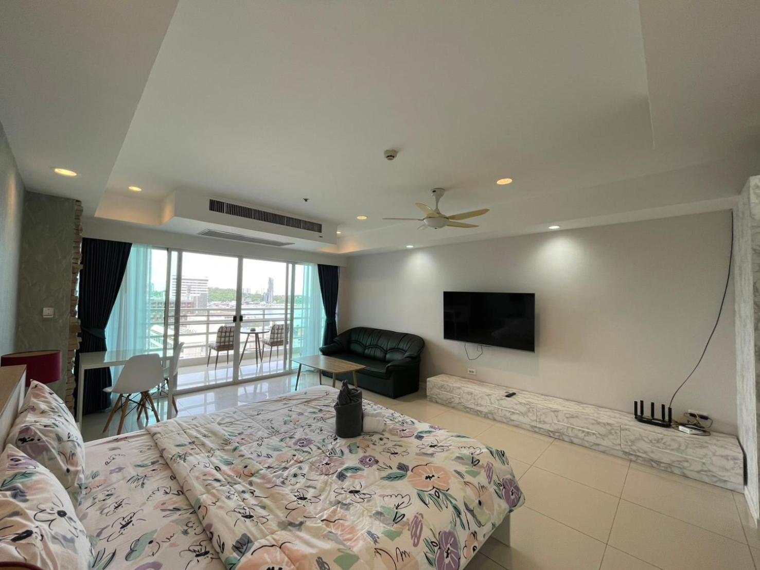 View Talay 6 Pattaya Beach By Anatolia Condo Suite Buitenkant foto